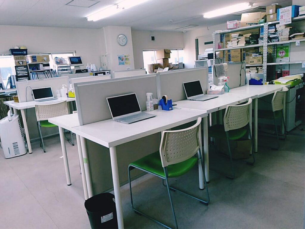 古本リサイクル事業エリア:古本インターネット通販事業を営んでいます。