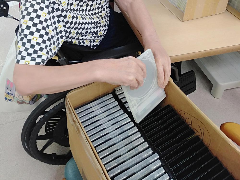 梱包・出荷作業